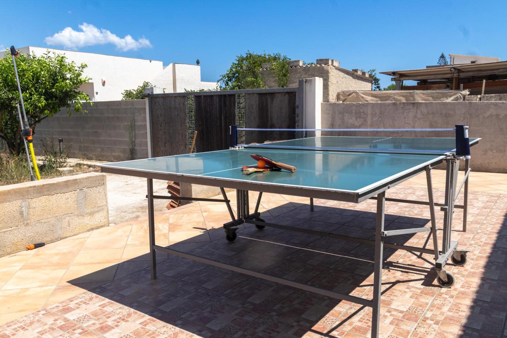Amaris Mango Seafront Villa Гранелли Экстерьер фото